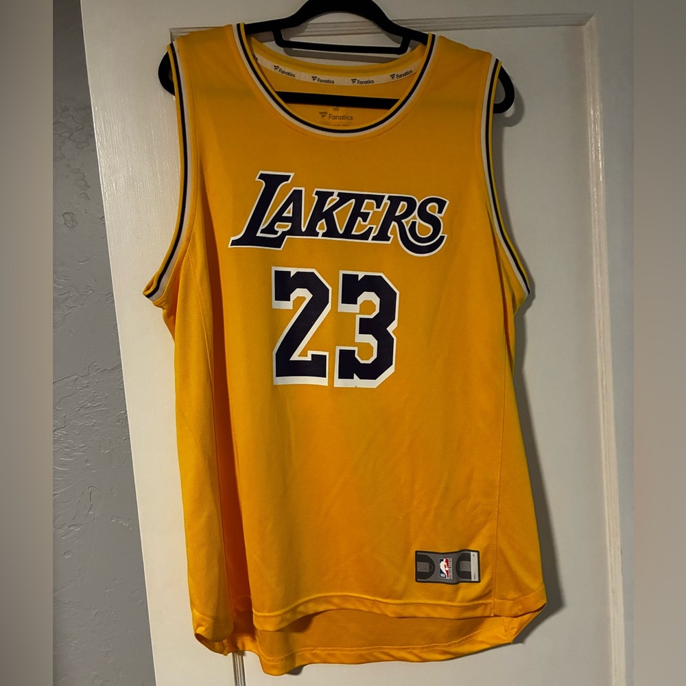 Fanatics LeBron James Lakers Gold and Purple #23 Basketball Jersey (Size:L)